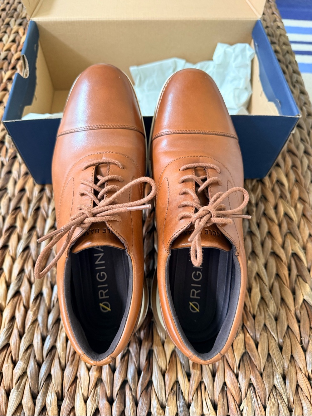 Cole Haan Men's Tan Leather Lace-Up Shoes
